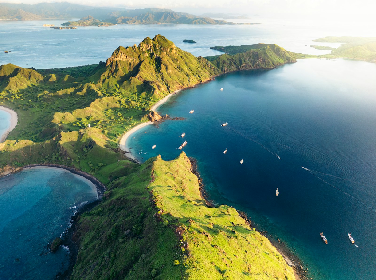 Riung 17 Islands vs Komodo: Which Is Better for You?